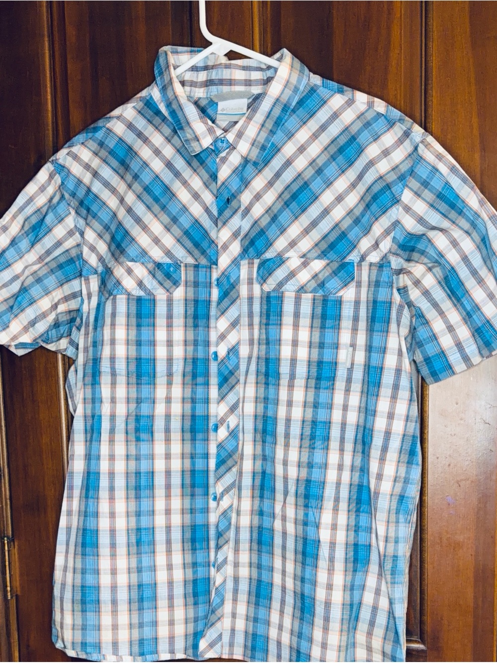 Men's Short-Sleeve Plaid Button-Down Shirt in Blue, White, and Brown